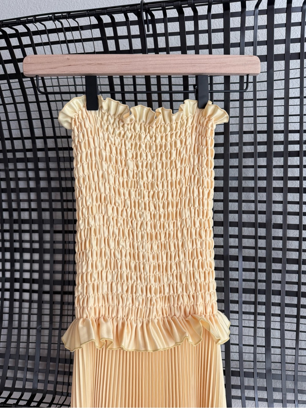 L’Idee Maya Texture Gown - Picture 5 of 8